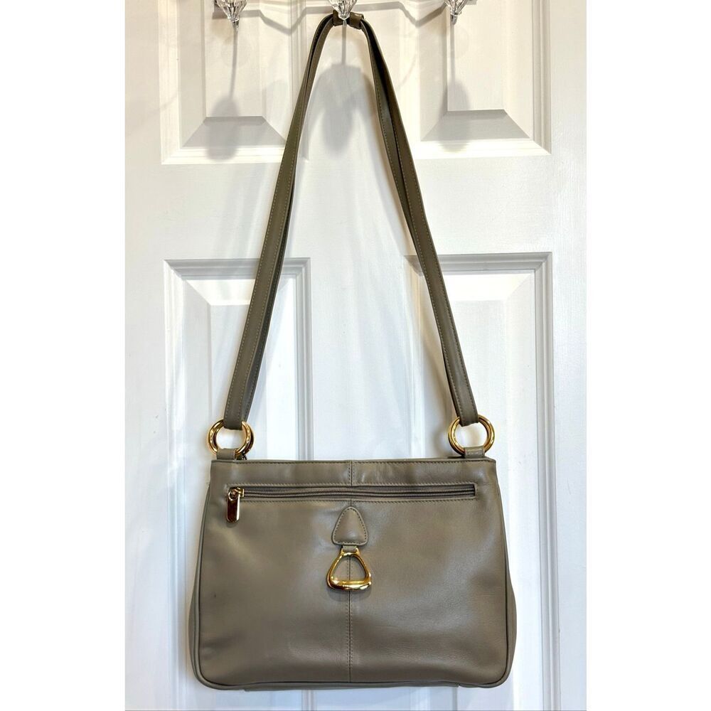 WORTHINGTON - EUC Vintage Leather Shoulder Bag in Taupe. SWEET!